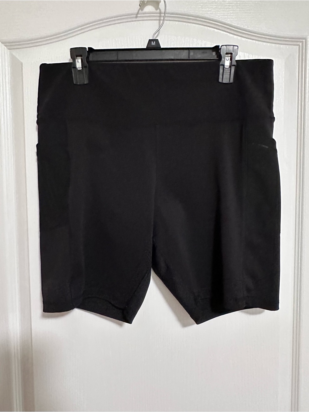 EBB+FLOW Black Biker Shorts 2X Mesh Pocket Stretch Casual
